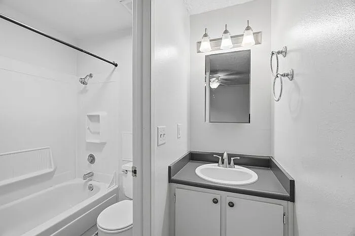 18 W 2nd St #319 — Photo 11