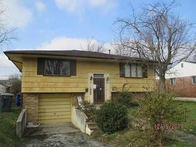 1859 Valcon Ave photo 1