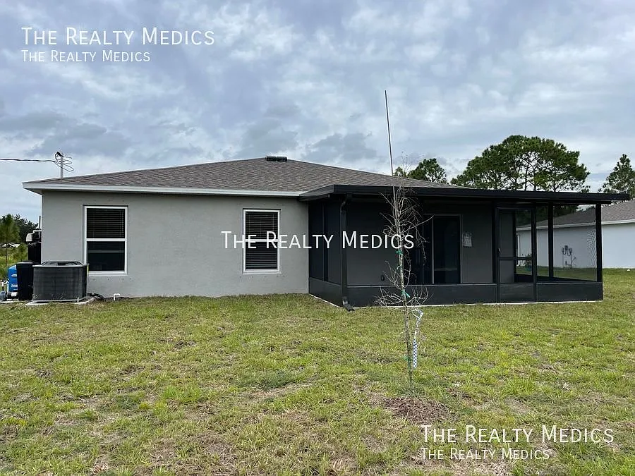 Be The First To Live In This Brand New And Upgraded 4br/2ba Home In Palm Bay! Washer And Dryer In... — Photo 3