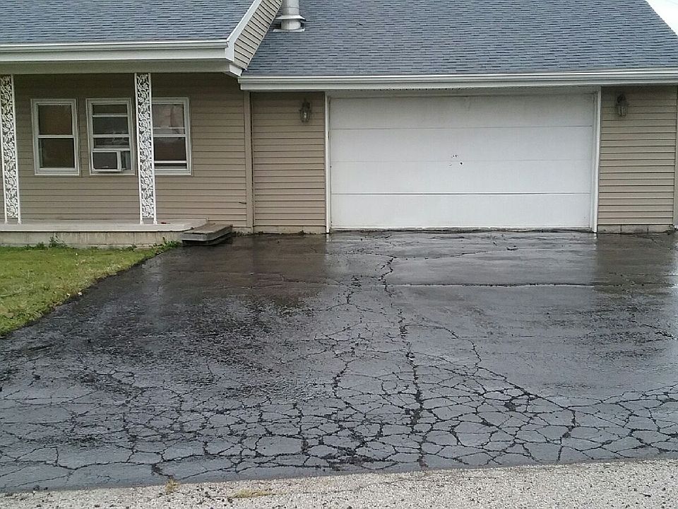 1st image of 29920 Hille Dr
