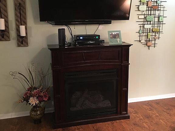 Remote gas fireplace