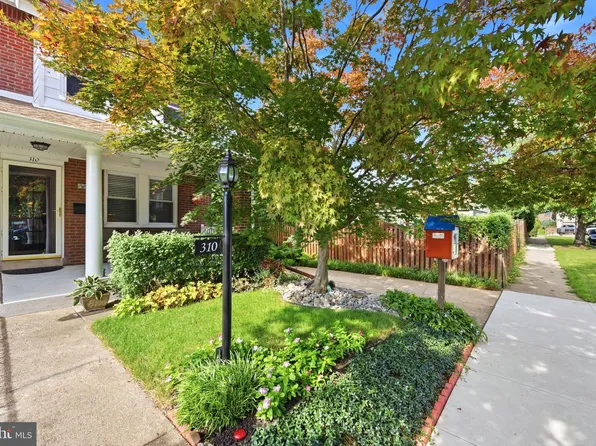 310 Stanwood St, Philadelphia, PA 19111