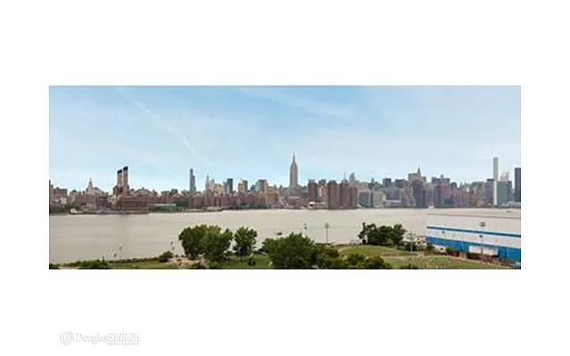 Rented by Douglas Elliman | media 18