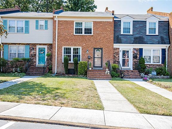3rd image of 2223 Kingsbrook Dr
