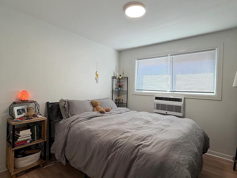 830 Judson Ave #4W — Photo 15