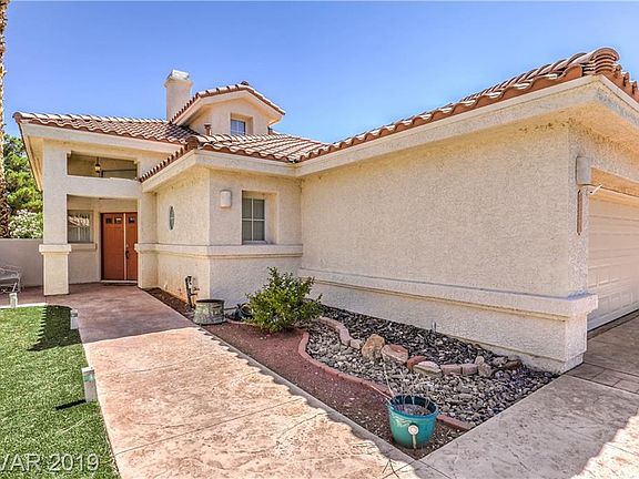 4th image of 2520 Seascape Dr