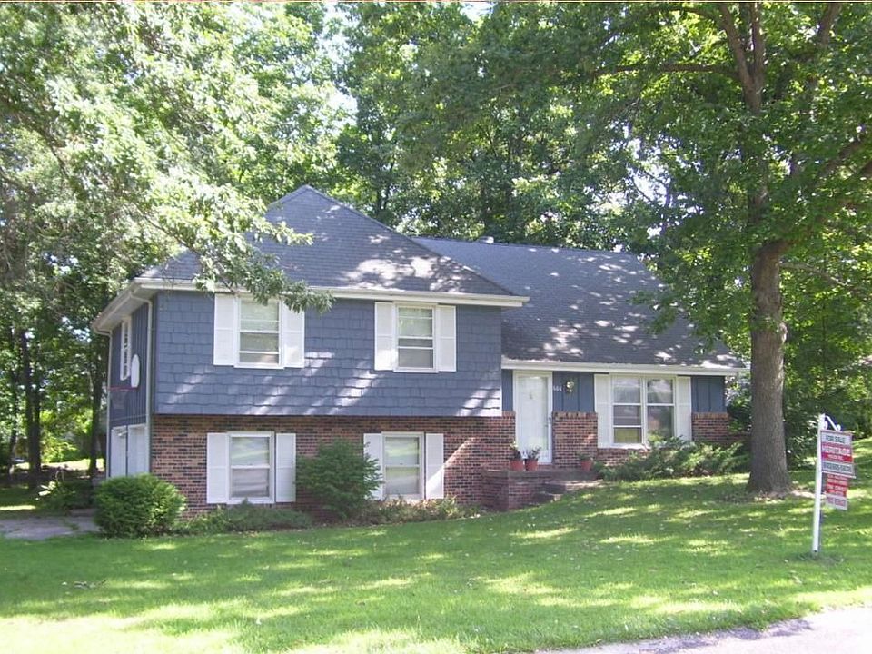 1st image of 604 College Park Dr
