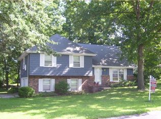604 College Park Dr, Kirksville, MO 63501