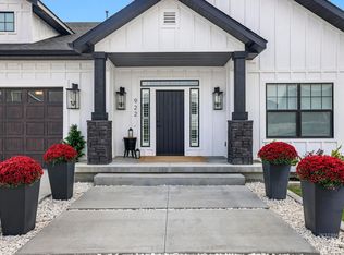 922 Victory Dr, Gooding, ID 83330
