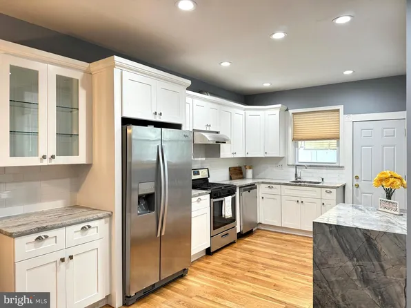 2123 S Lambert St, Philadelphia, PA 19145