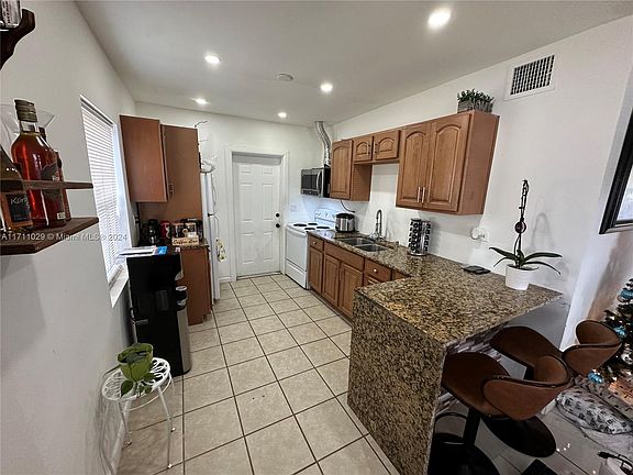 5th image of 2501 NW 161st St