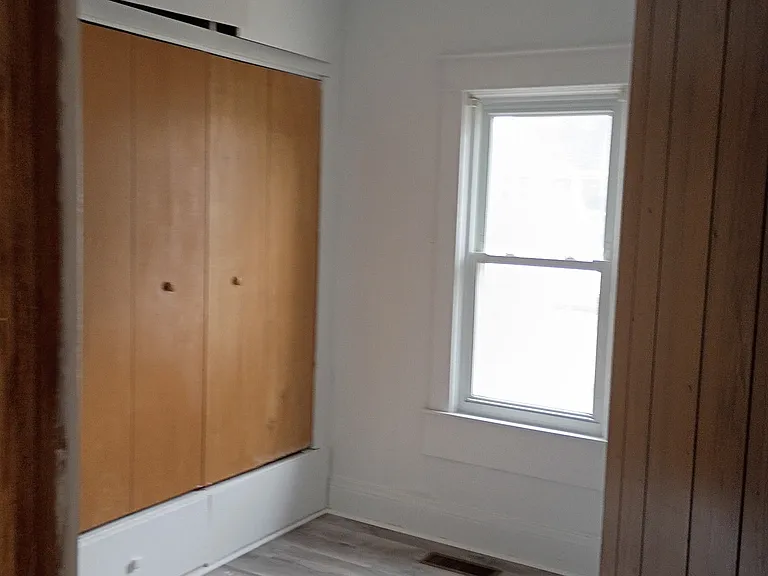 2215 Lincoln Ave — Photo 7