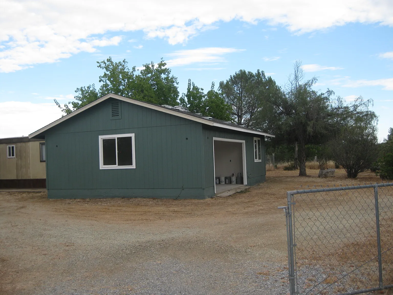 11845 Deschutes Rd photo 1