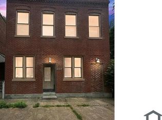 3658 Salena St, Saint Louis, MO 63118