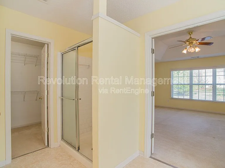 11655 Crossington Rd — Photo 17