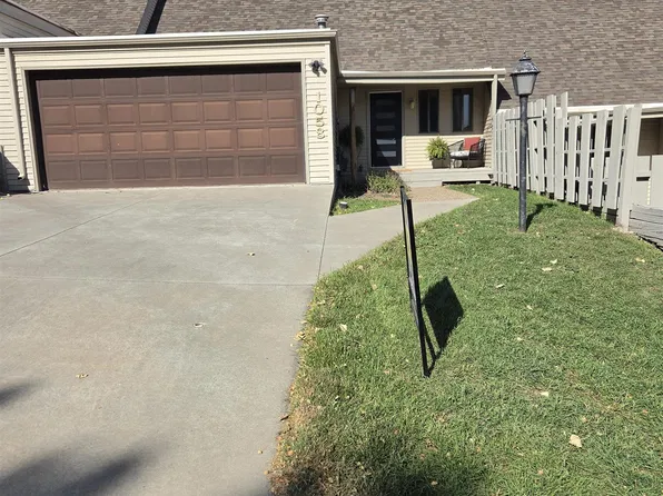 1058 Woodridge Dr, Rapid City, SD 57701