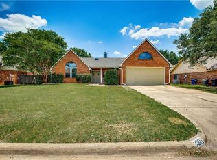 3301 Fairview Dr, Corinth, TX 76210