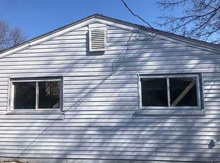 7525 Longacre St, Detroit, MI 48228