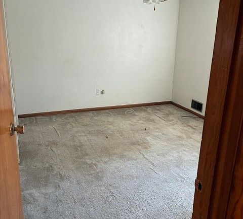 4th image of 322 Pointview Rd APT 2