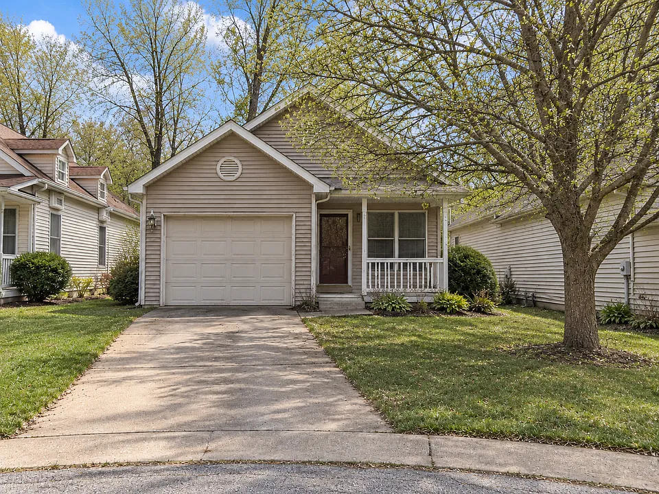 408 W Somersbe Pl