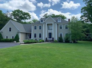 160 Love Ln, Rye, NH 03870