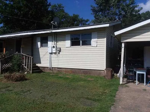 406 Tyler Rd, Russellville, AR 72802