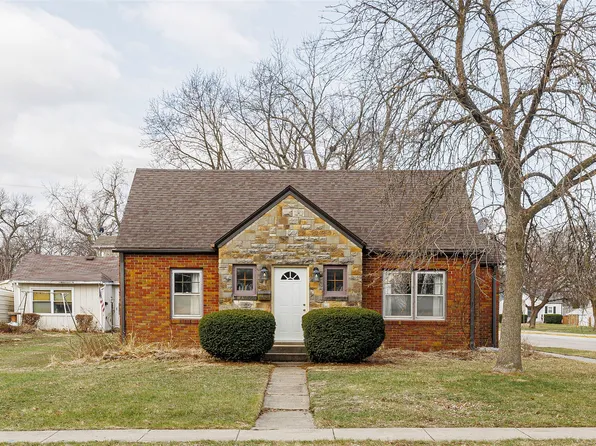 1544 43rd St, Des Moines, IA 50311