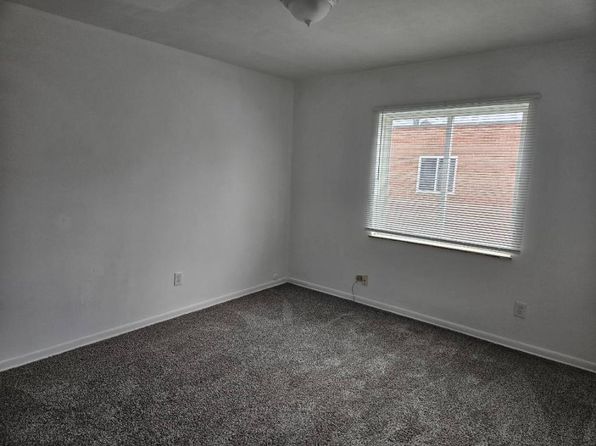 33050 Aurora Rd APT 6