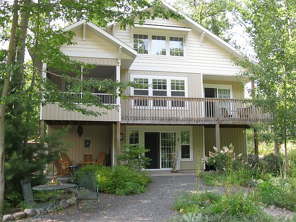 3rd image of 7146 N Crescent Dr