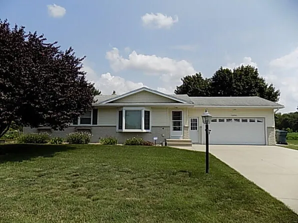 11050 60th Ave, Allendale, MI 49401
