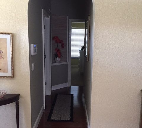 3rd image of 427 Barbados Cir