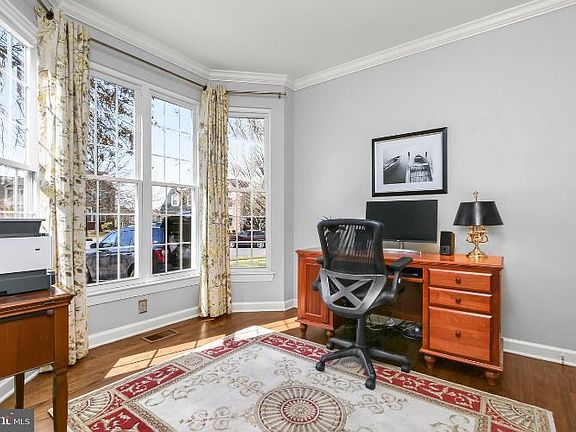 5th image of 21284 Arcadia Ct