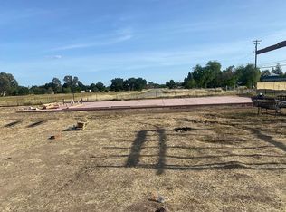 1200 E St, Rio Linda, CA 95673