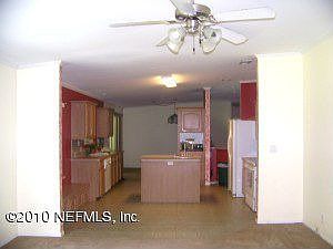 2nd image of 2095 Wisteria Ln