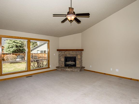 4th image of 60831 Grand Targhee Dr