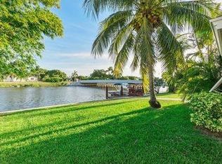 864 Avocet Rd, Delray Beach, FL 33444