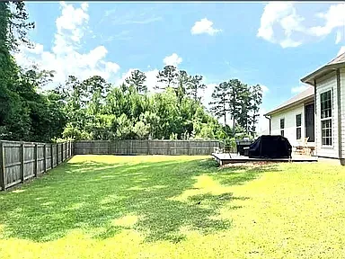 4220 Bowen Way — Photo 2