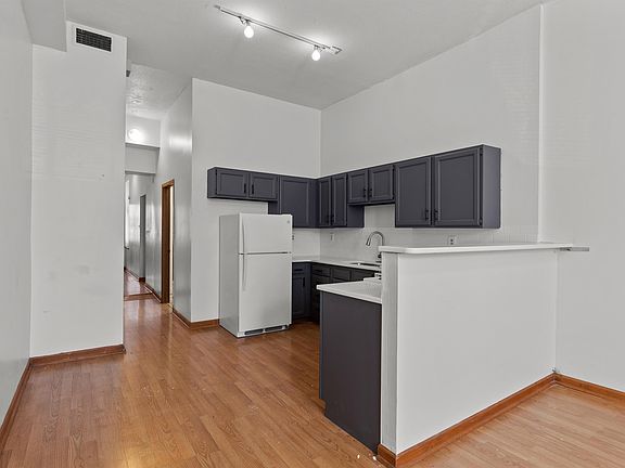 4th image of 1709 S 8th St #A