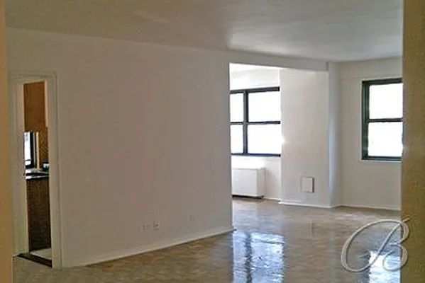 Sold by Bellmarc Realty | media 10