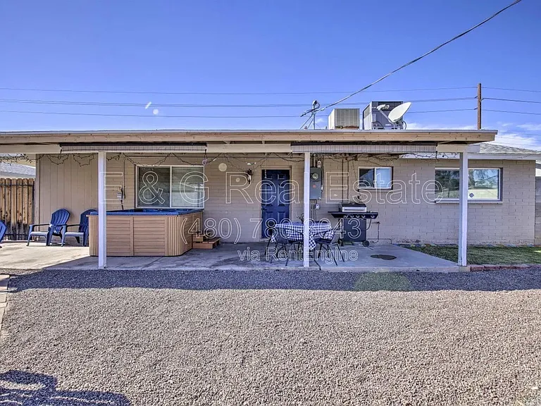 609 S Priest Dr — Photo 32