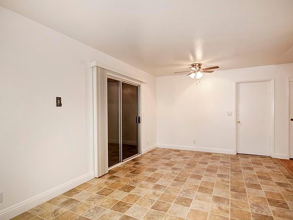 3rd image of 4501 Bradford Dr