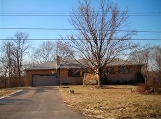 5014 Gary Ln, Highland Heights, KY 41076