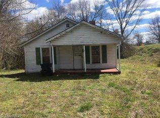 517 Adams St, Lexington, NC 27292