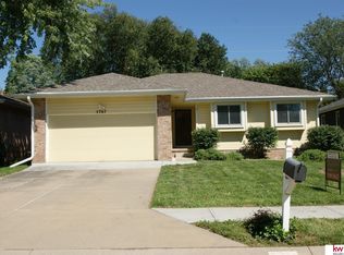 5767 S 115th Cir, Omaha, NE 68137