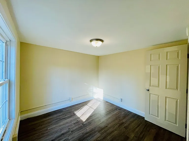 120 Calm Cove Cir — Photo 34