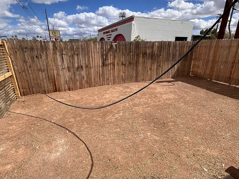 220 E Fort Lowell Rd #11 — Photo 11