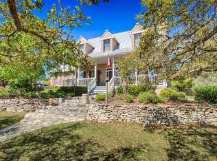 8533 Raintree Woods Dr, Fair Oaks Ranch, TX 78015