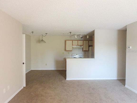 5th image of 10263 Gandy Blvd N APT 2009