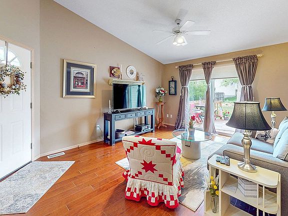 3rd image of 2026 S Dorothy Ave #11