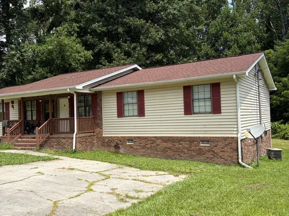 319 Mill Trace Dr #B, Dalton, GA 30721